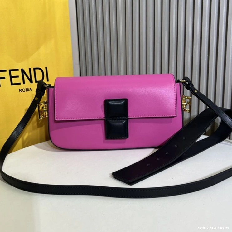 Vintage HOT In Baguette Fendi Medium Rose Bag Leather Nappa Twist 0802